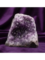 Image de Géode - Améthyste - 500 à 700g depuis Achetez vos pierres et toute la Lithothérapie ici – Pierres naturelles et bijoux authentiques (2)