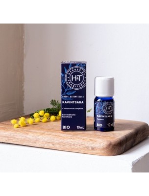 Image 82357 supplémentaire pour Ravintsara Bio - Huile essentielle de Cinnamomum camphora cineol 10 ml - Herbes et Traditions