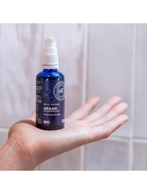 https://www.louis-herboristerie.com/82467-home_default/argan-bio-huile-vegetale-de-argania-spinosa-50-ml-herbes-et-traditions.jpg Image 82467 supplémentaire pour Argan Bio - Huile végétale de Argania Spinosa 50 ml - Herbes et Traditions