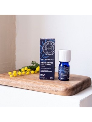 https://www.louis-herboristerie.com/82639-home_default/helichryse-italienne-bio-huile-essentielle-d-helichrysum-italicum-2-ml-herbes-et-traditions.jpg Image 82639 supplémentaire pour Hélichryse italienne Bio - Huile essentielle Helichrysum italicum 2 ml - Herbes et Traditions