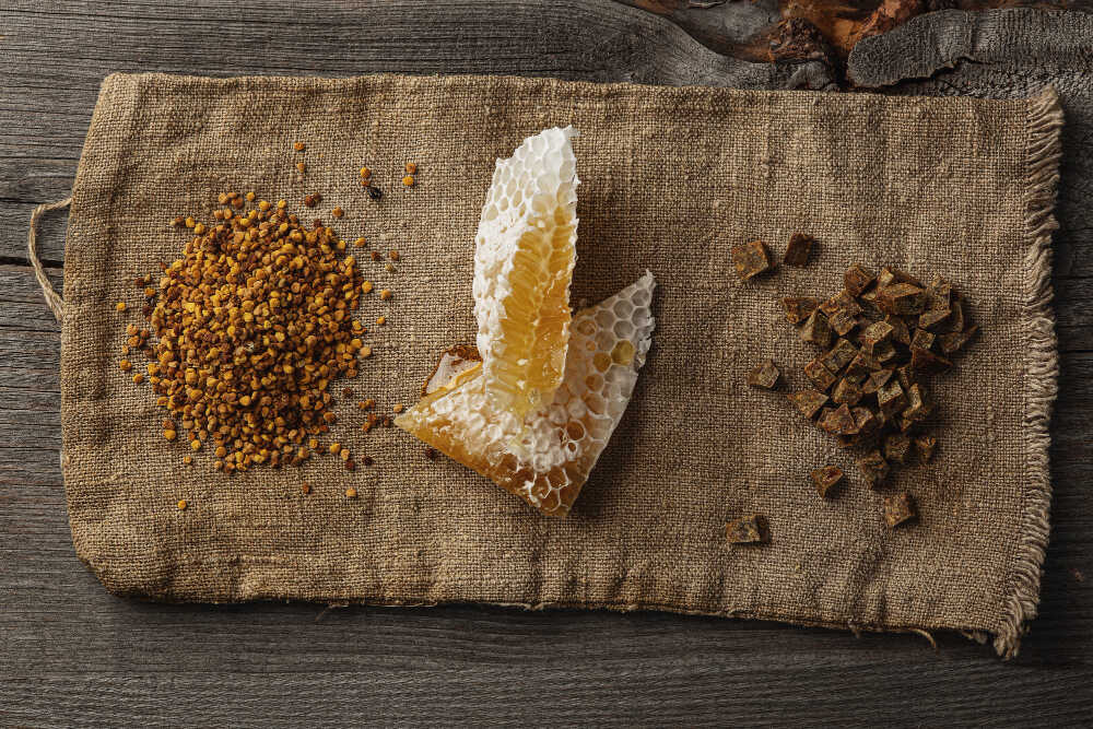 La propolis sur le site de Louis-herboristerie